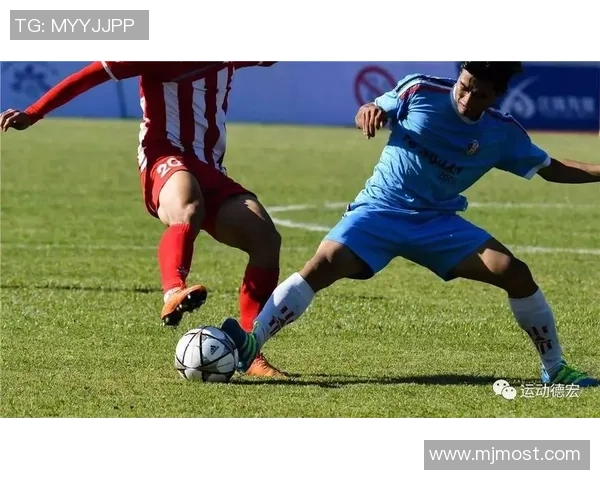 足球明星盛宴齐聚一堂精彩瞬间尽在眼前的聚会照片分享